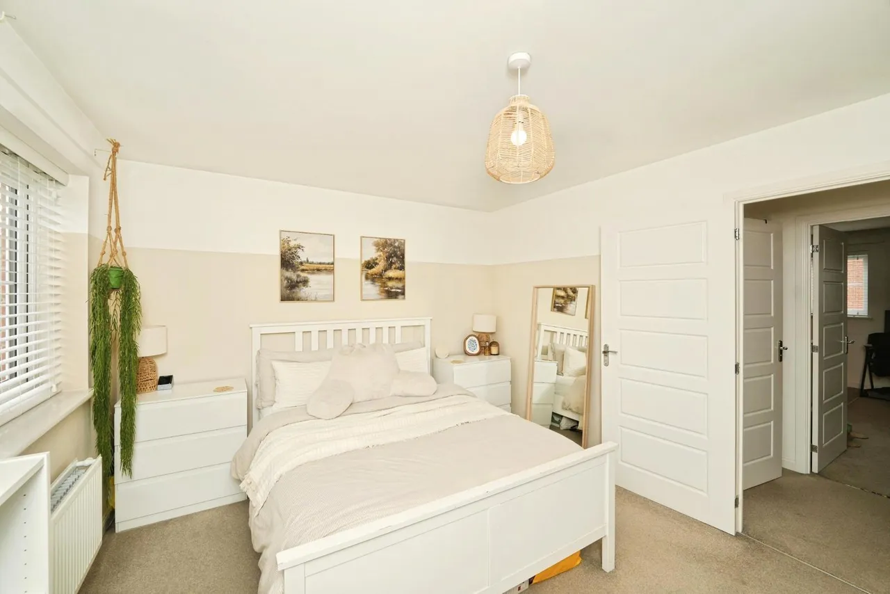 Corn Rows, Thornbury, BS35, photo 6