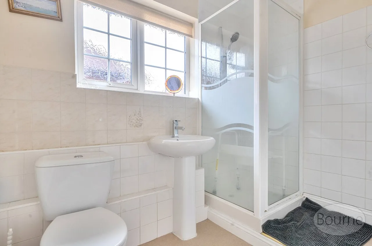 Sussex Road, Petersfield, GU31, photo 8