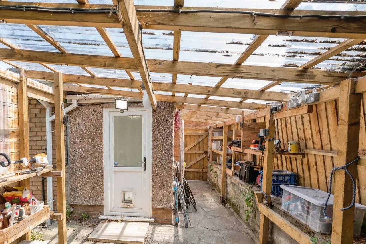 Bryn Mawr Road, Holywell, CH8, photo 17