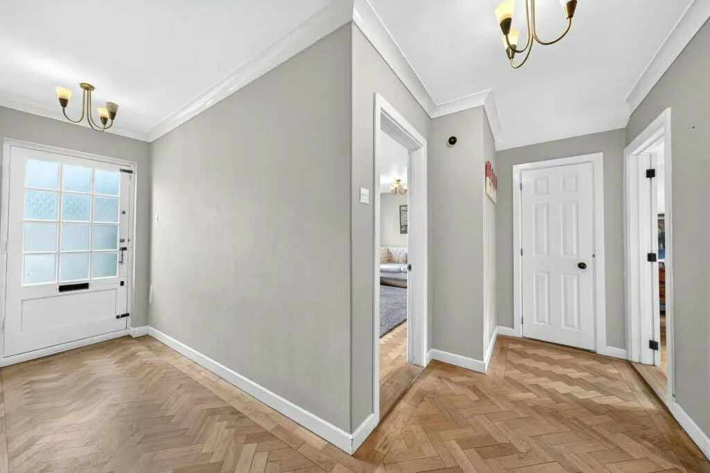 College Road, SE21, photo 9