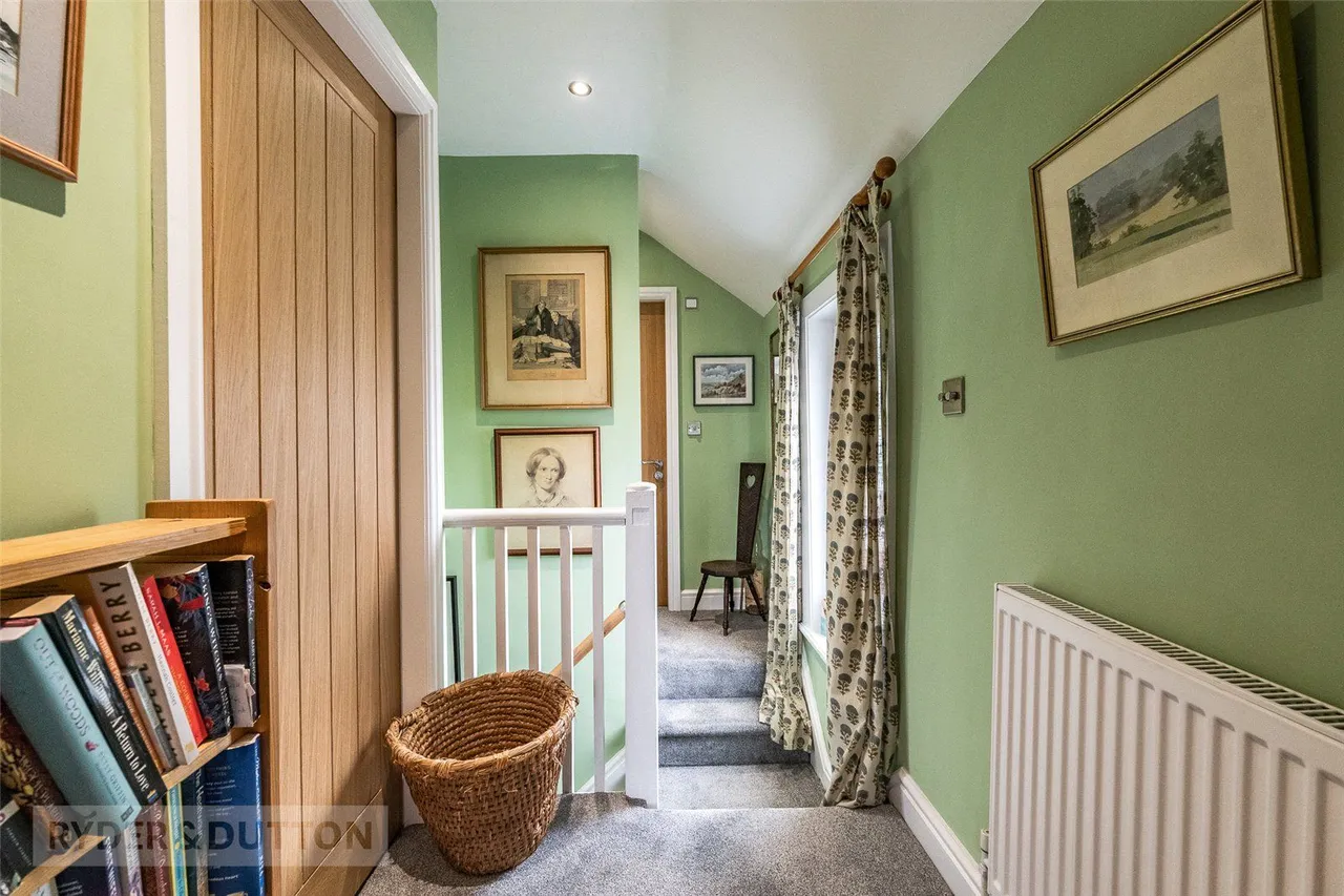Station Road, Golcar, HD7, photo 10