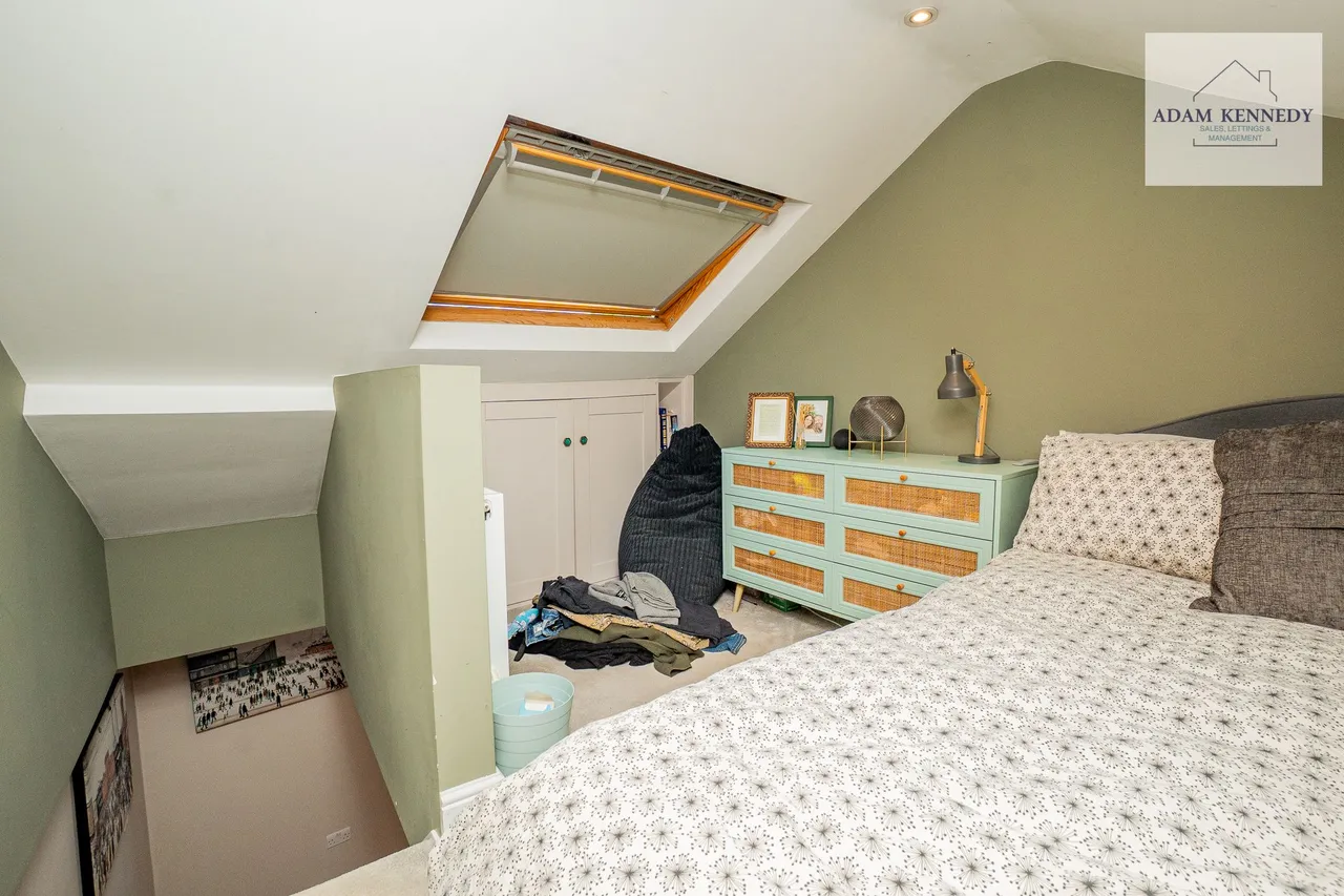 Batley Road, Enfield, EN2, photo 24
