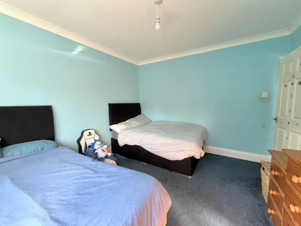 Manor Road, Streetly, B74, photo 18