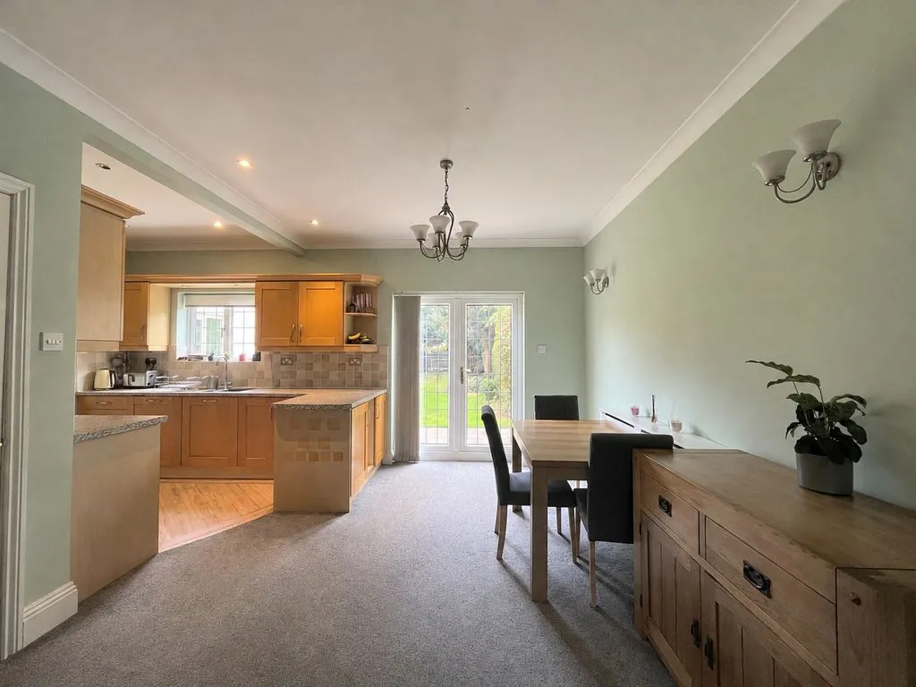 Manor Road, Streetly, B74, photo 5