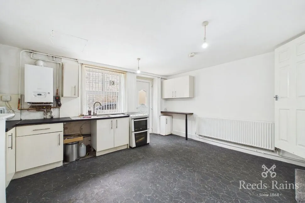 Meltham Road, Huddersfield, West Yorkshire, HD1, photo 10