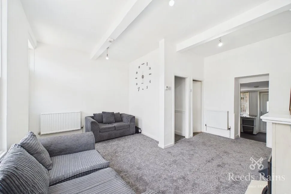 Meltham Road, Huddersfield, West Yorkshire, HD1, photo 2