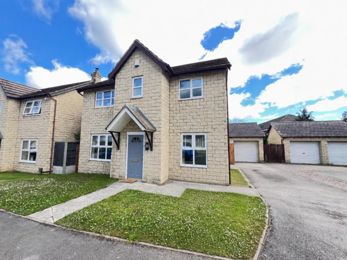 3 bed house for sale, Claredon Court, Shildon, DL4