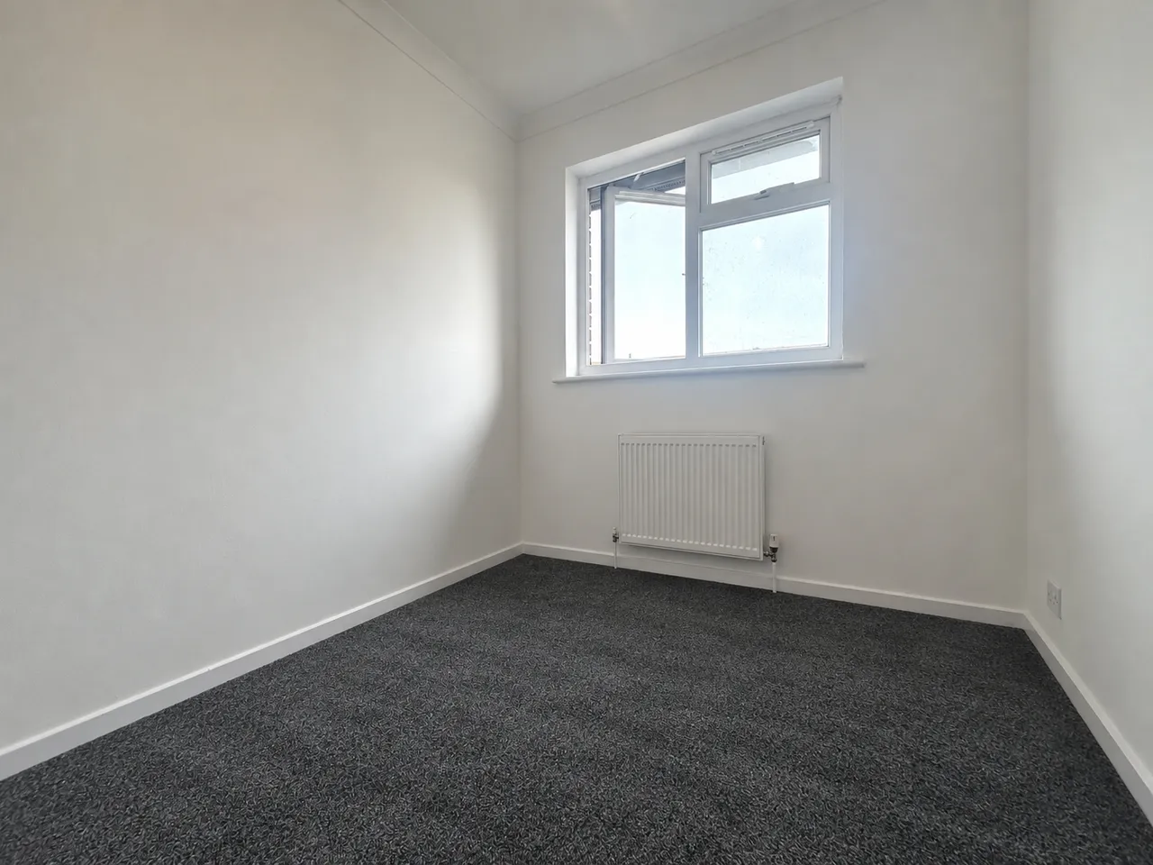 Cheriton Road, Gosport, PO12, photo 6