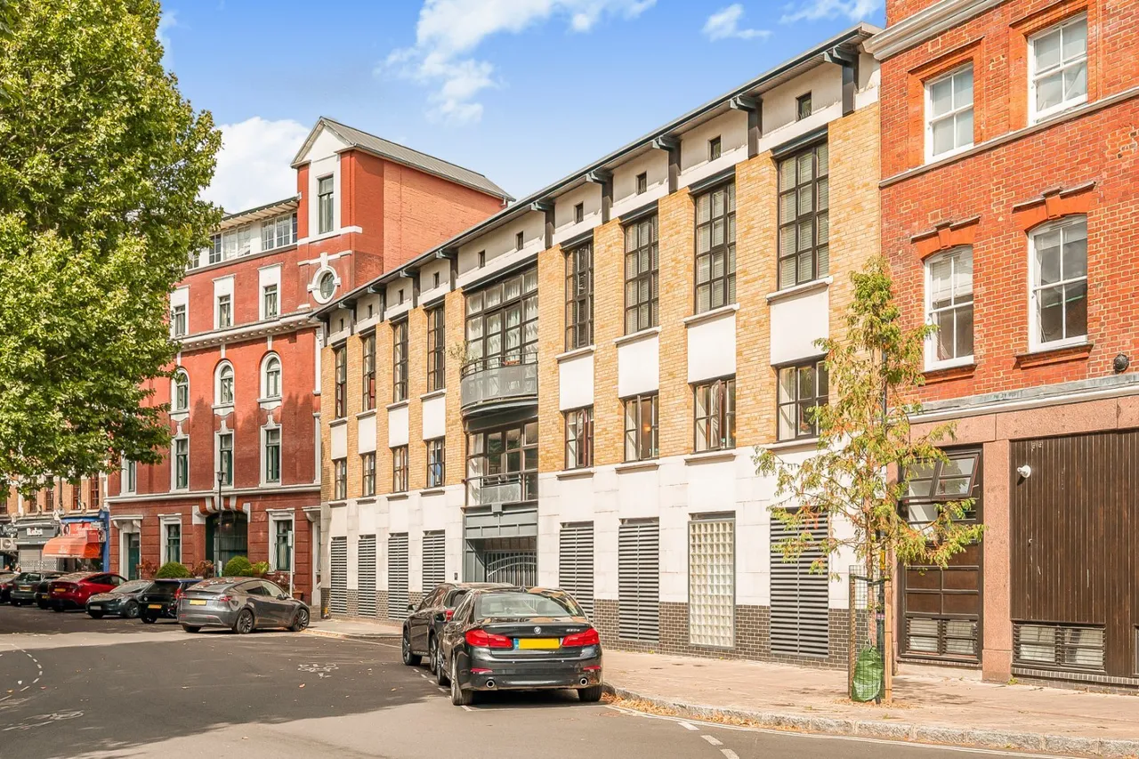 2 bed flat for sale, Mill Street, Southwark, SE1