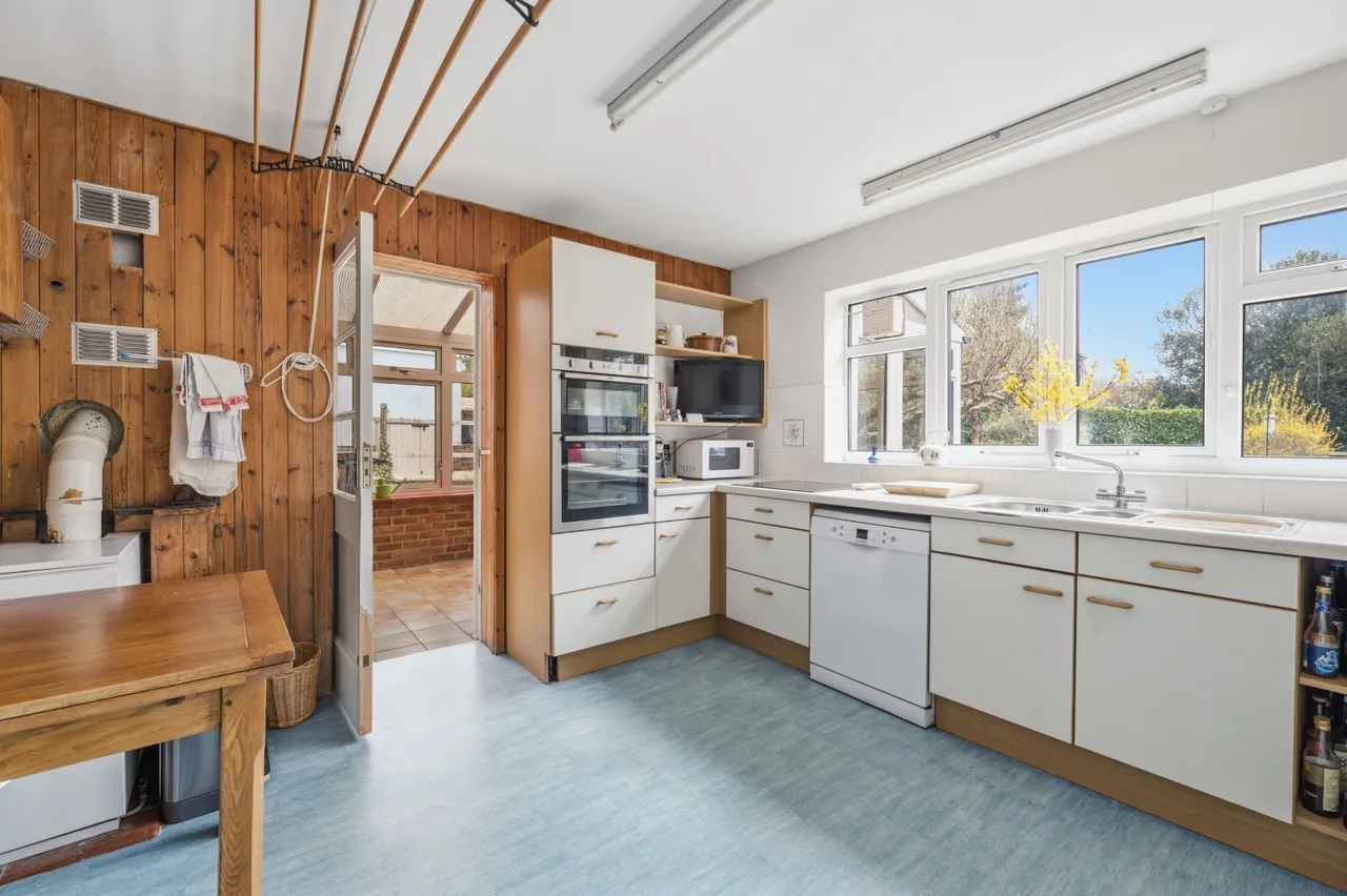Stone Quarry Road, Chelwood Gate, RH17, photo 5