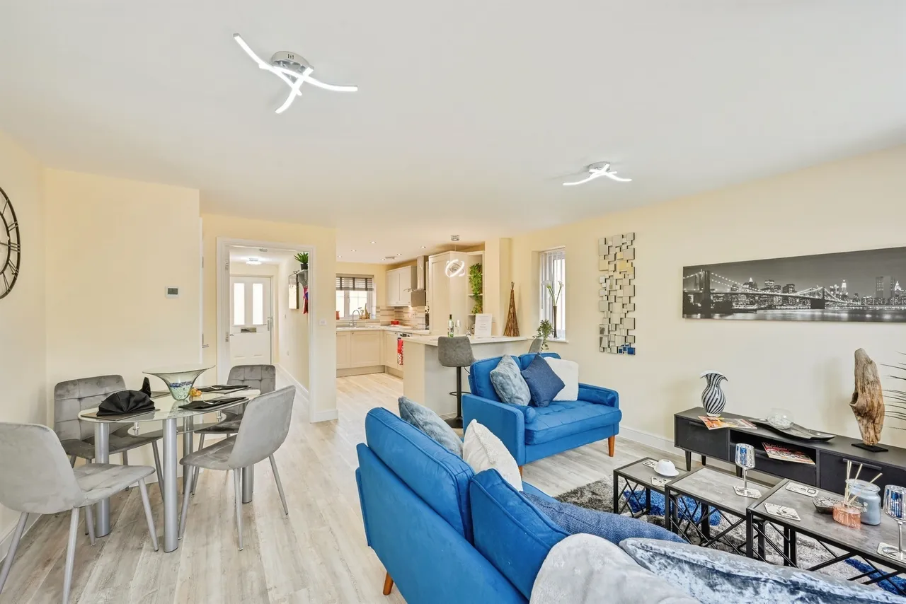 Main Road, Great Haywood, ST18, photo 4