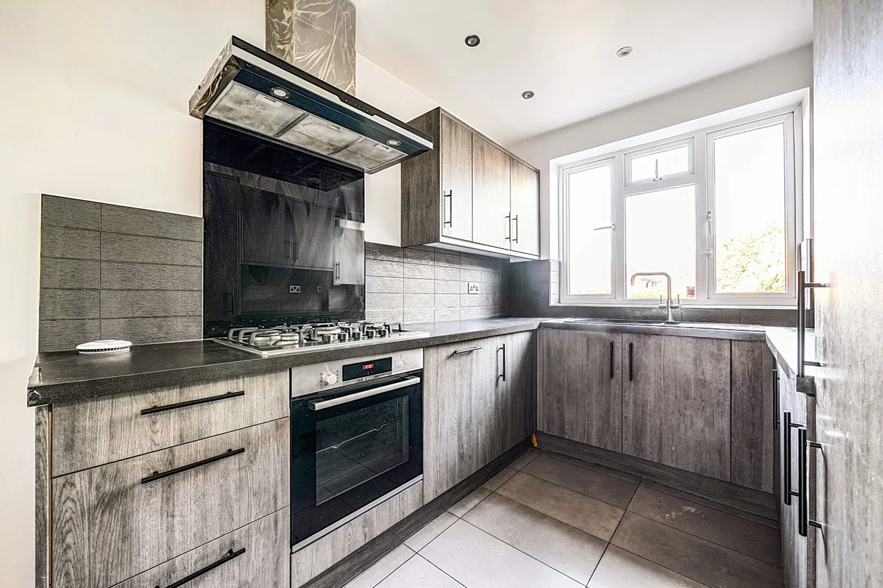 Chester Drive, Harrow, HA2, photo 3