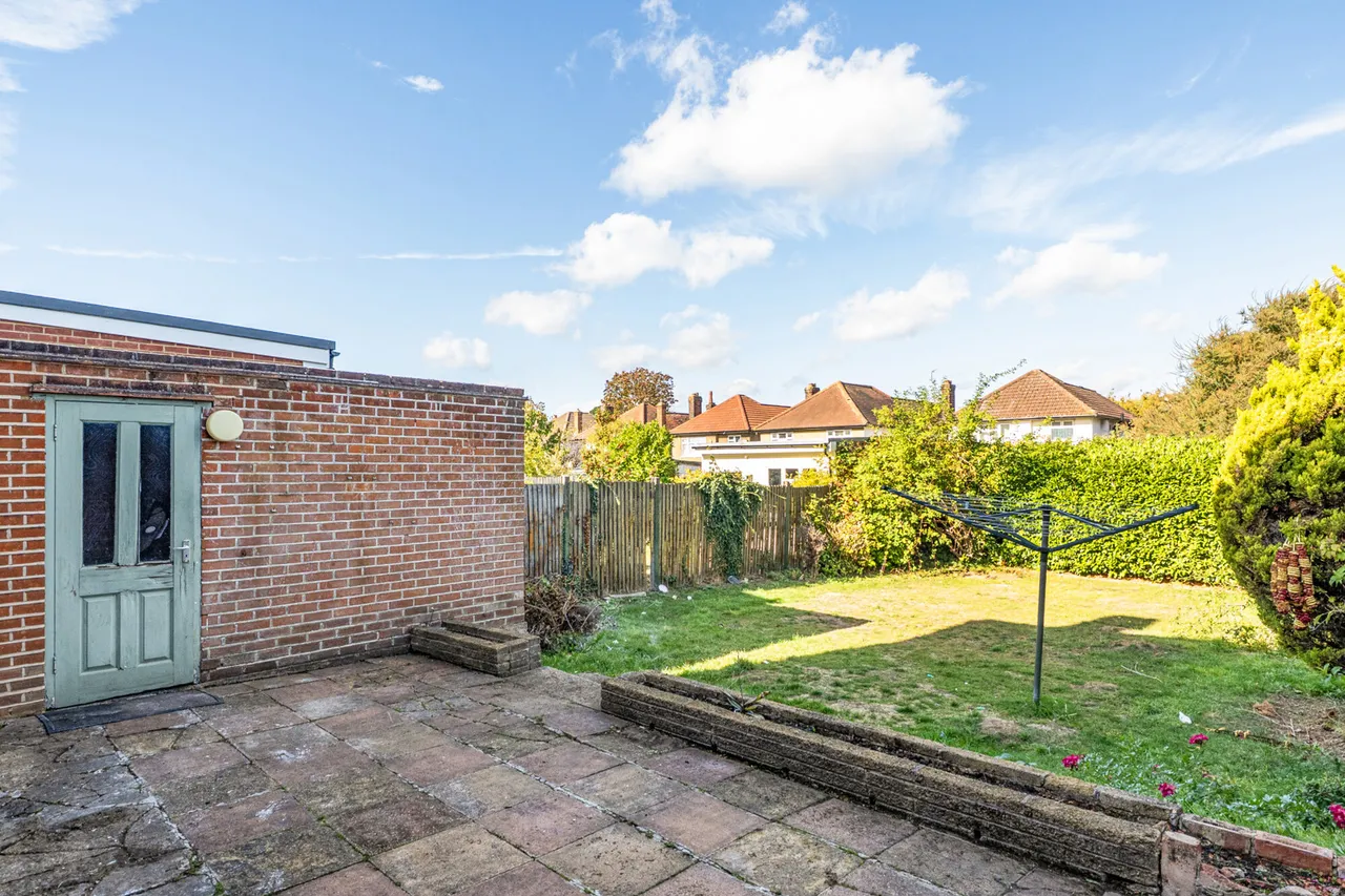 Chester Drive, Harrow, HA2, photo 10