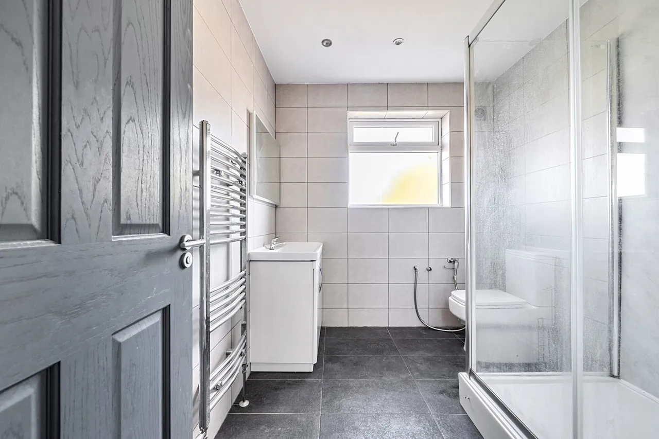 Chester Drive, Harrow, HA2, photo 8