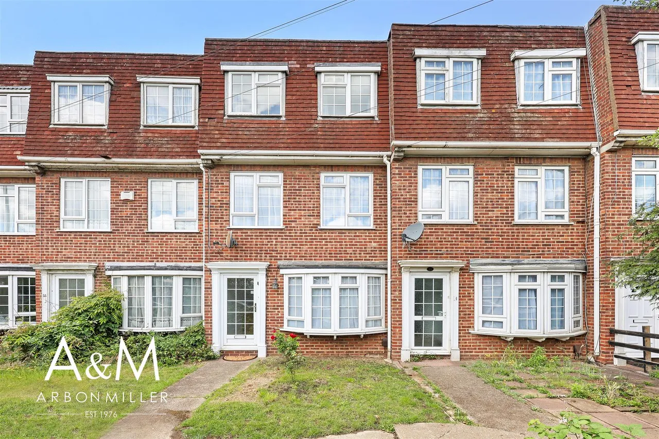 Lansbury Avenue, Chadwell Heath, Essex, Romford, RM66SD, photo 19