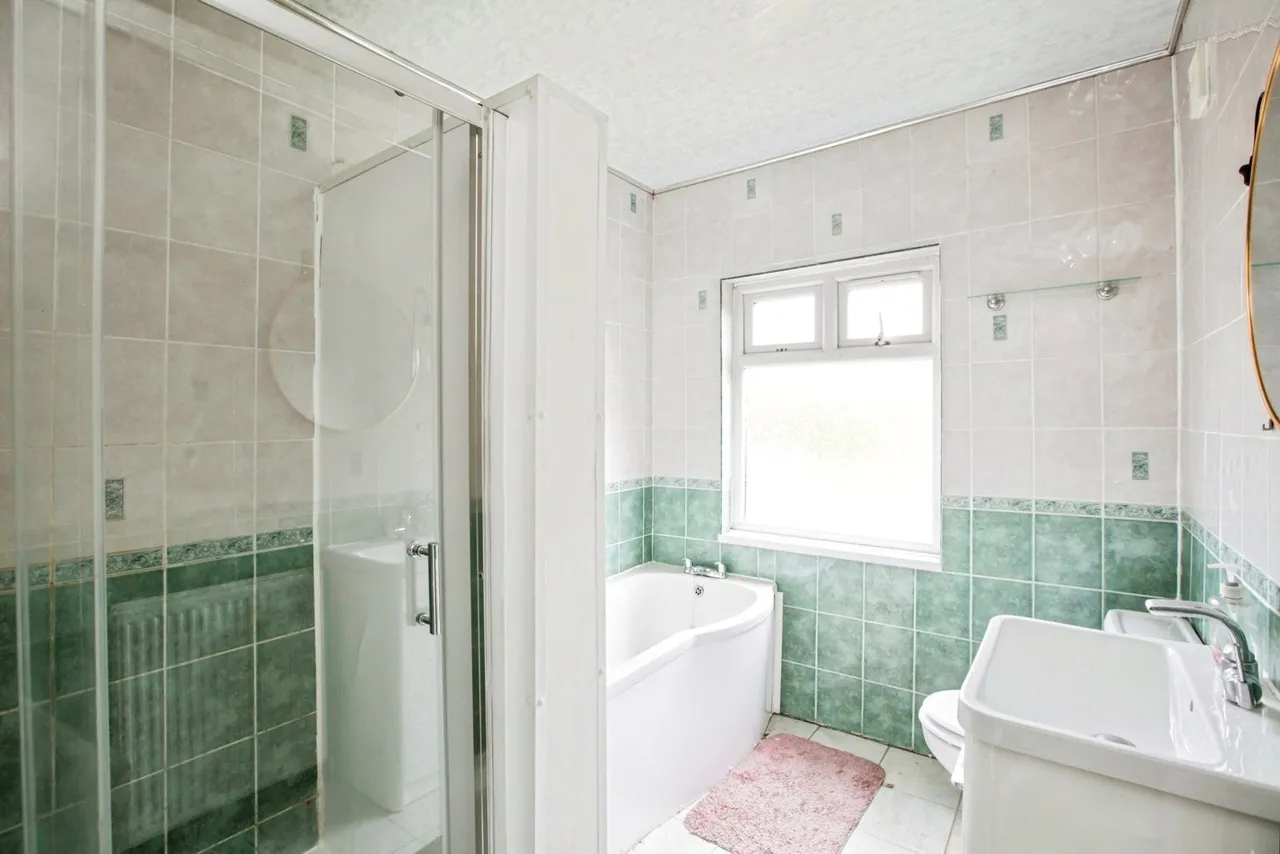 Ovenden Way, Halifax, HX3, photo 4