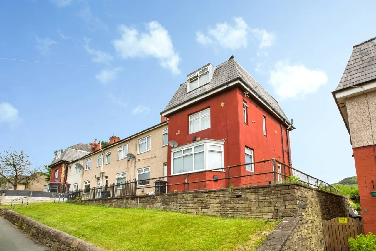 Ovenden Way, Halifax, HX3, photo 18