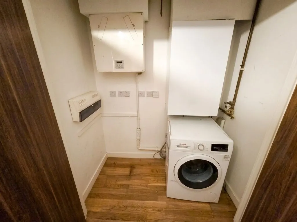 Green Lane, Edgware, HA8, photo 10