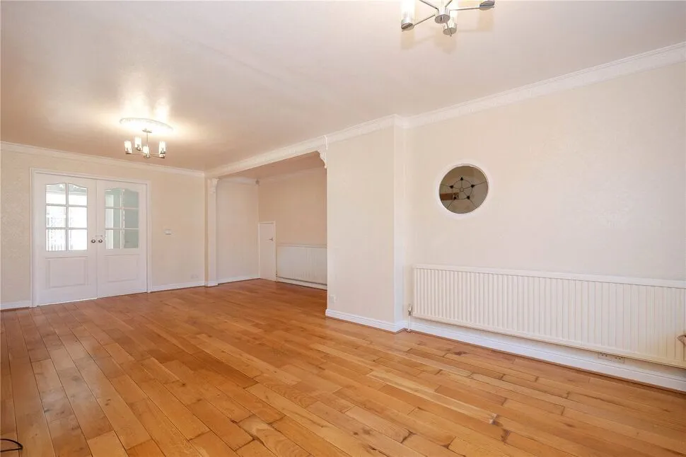 Hoyle Court Road, Baildon, West Yorkshire, BD17, photo 4