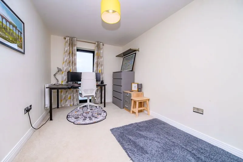 Bessemer Road, Welwyn Garden City AL7 1GR, photo 10