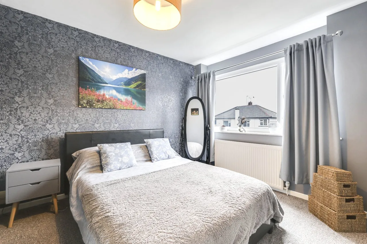 Merton Avenue, Farsley, LS28, photo 8