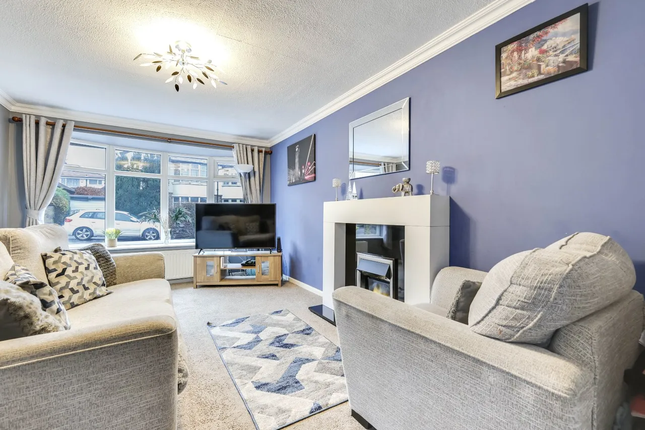 Merton Avenue, Farsley, LS28, photo 2
