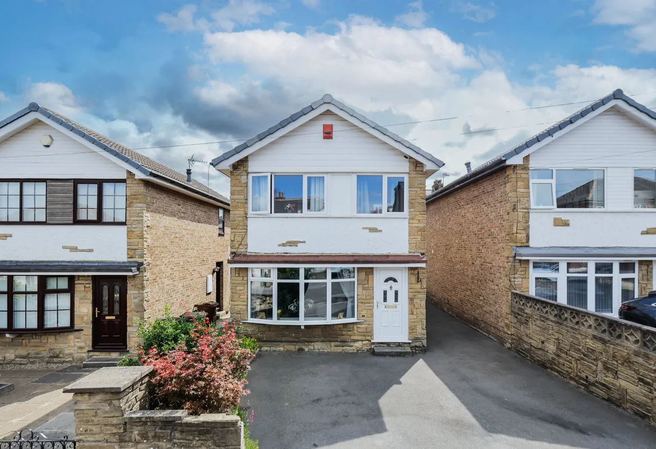 Merton Avenue, Farsley, LS28, photo 14