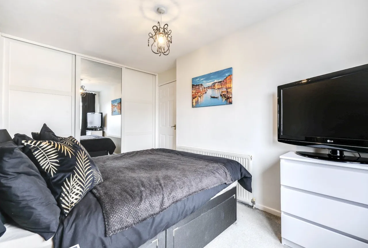Merton Avenue, Farsley, LS28, photo 7