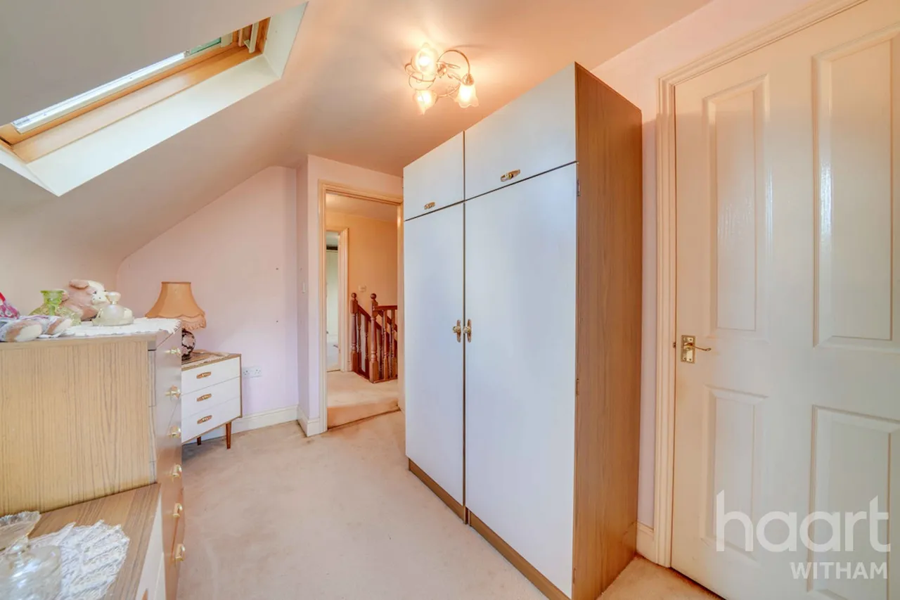 Collingwood Road, Witham, CM8, photo 15
