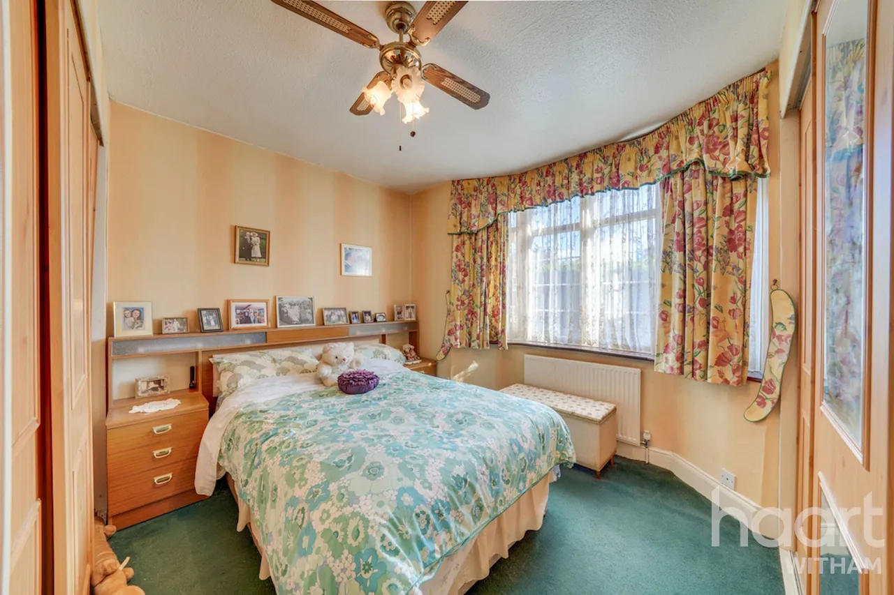 Collingwood Road, Witham, CM8, photo 9