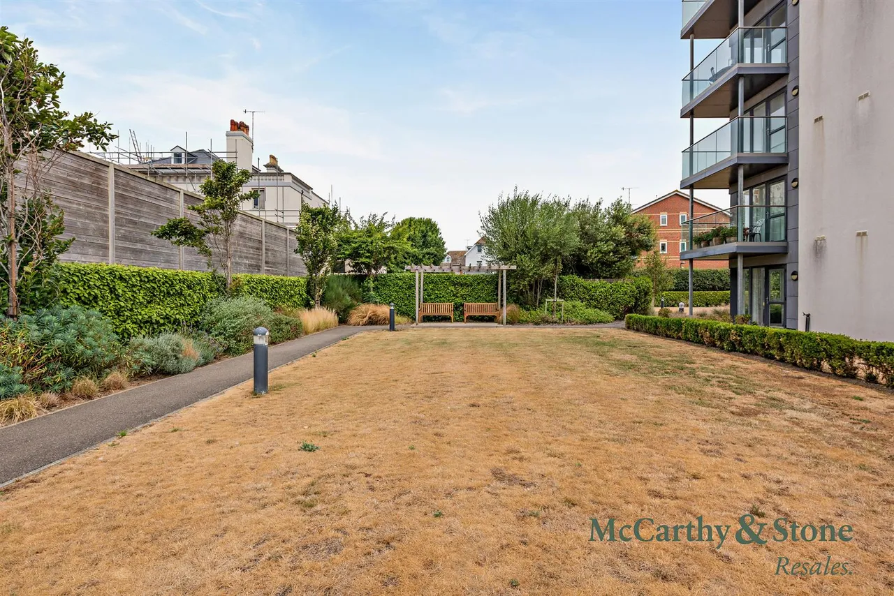 Heene Road, Worthing, BN11, photo 33