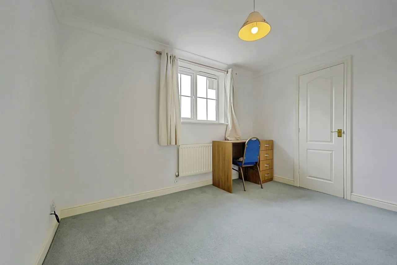 Eskdale Close, Burnley, Lancashire, BB10, photo 18
