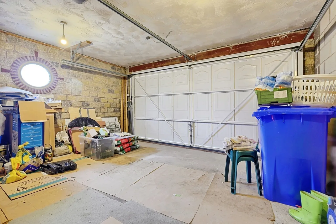 Eskdale Close, Burnley, Lancashire, BB10, photo 19