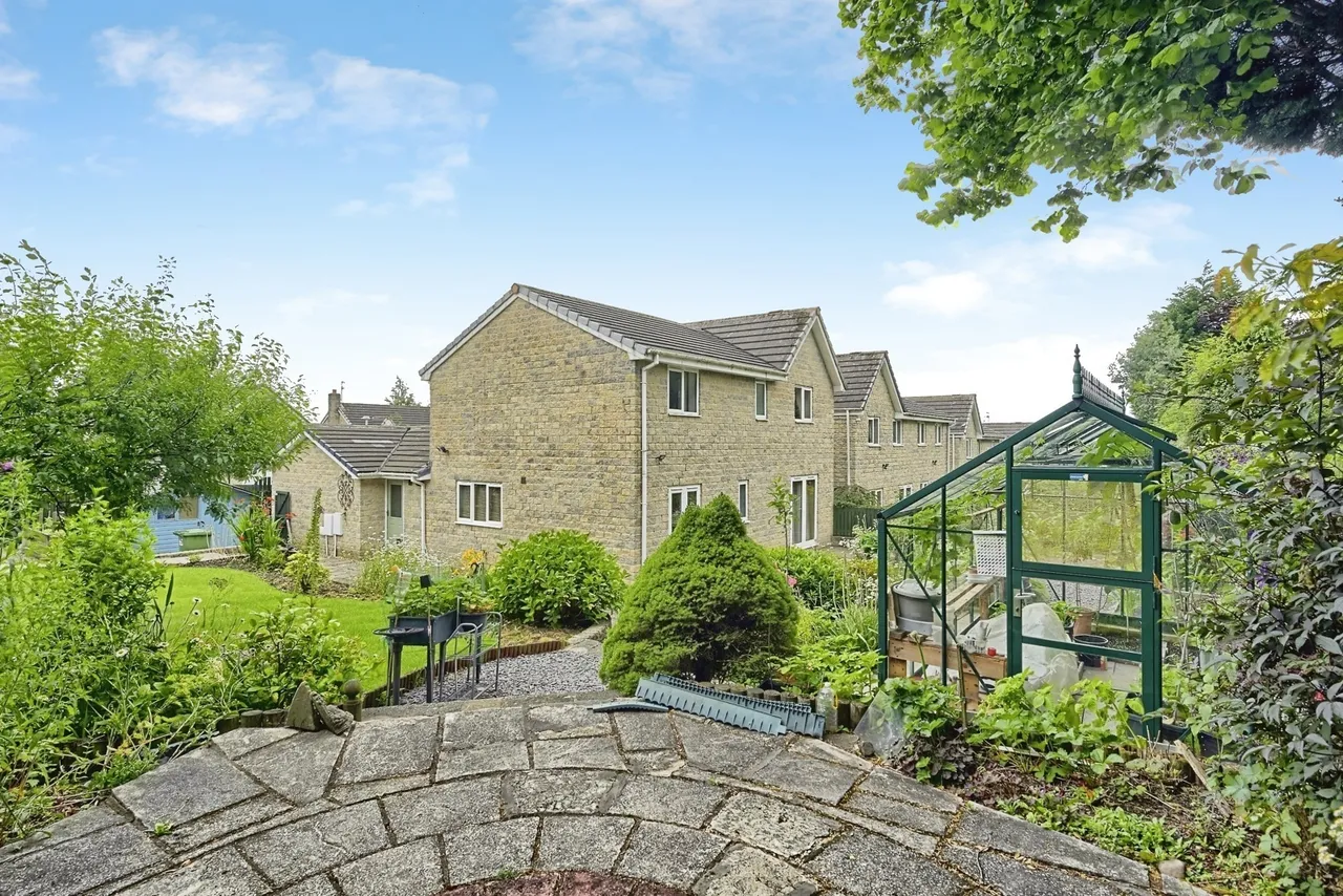 Eskdale Close, Burnley, Lancashire, BB10, photo 6