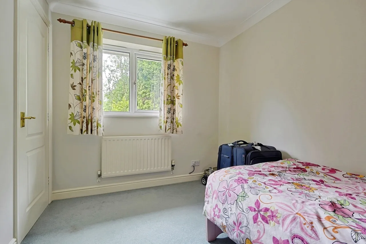 Eskdale Close, Burnley, Lancashire, BB10, photo 7