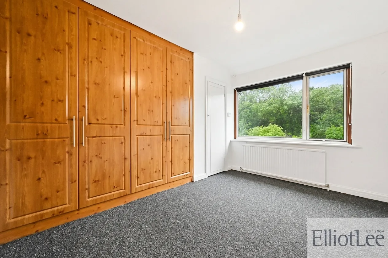 Robin Hood Way, Greenford, UB6, photo 4