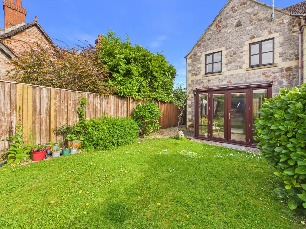 Wesley Mews, Cheddar, BS27, photo 26