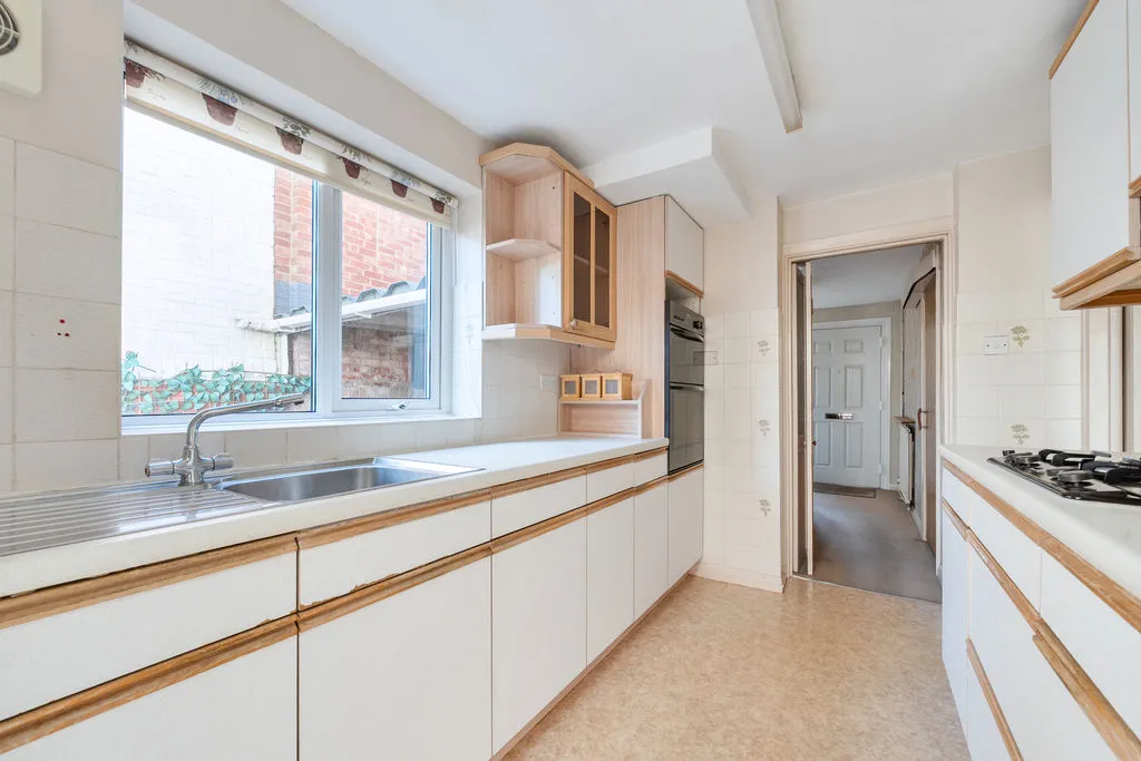 Sullivan Road, Exeter, photo 8