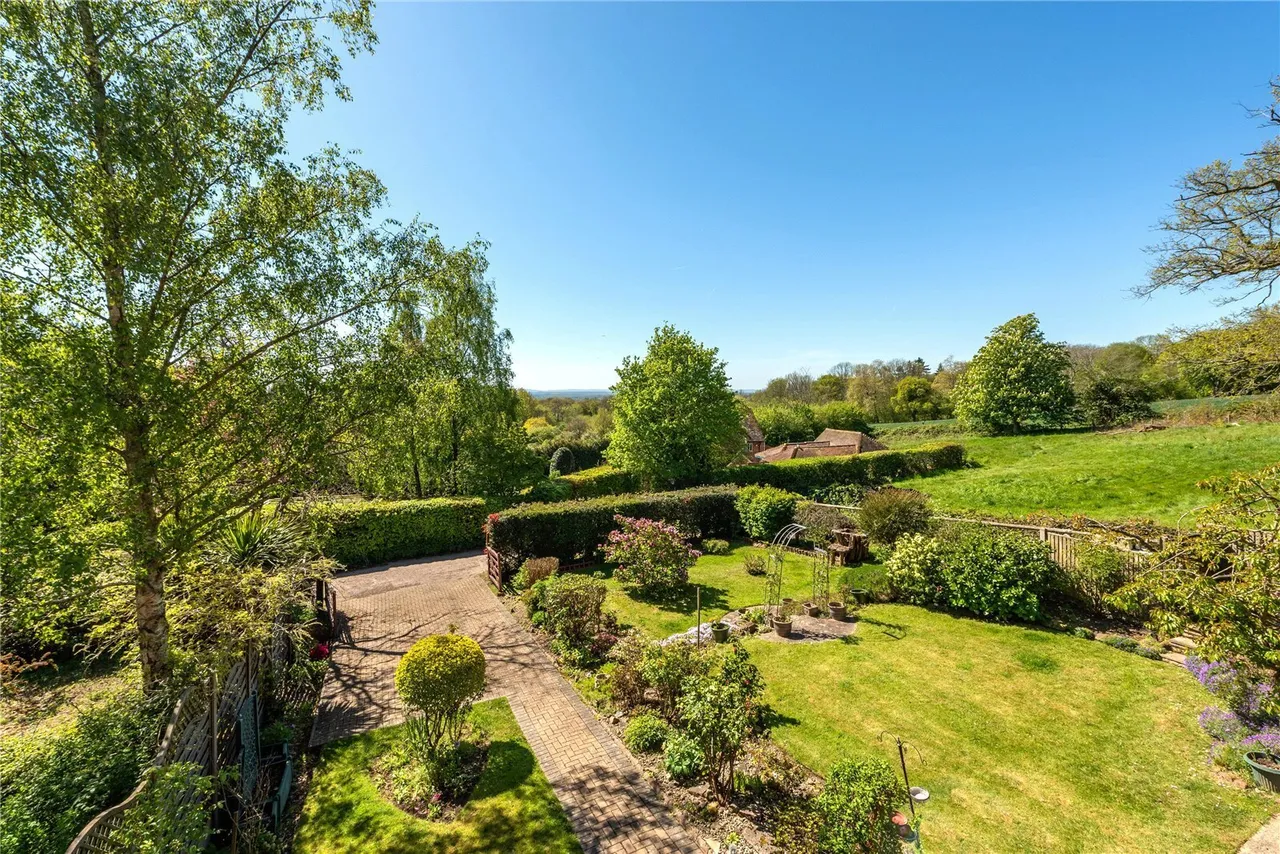 Broomehall Road, Coldharbour, RH5, photo 16