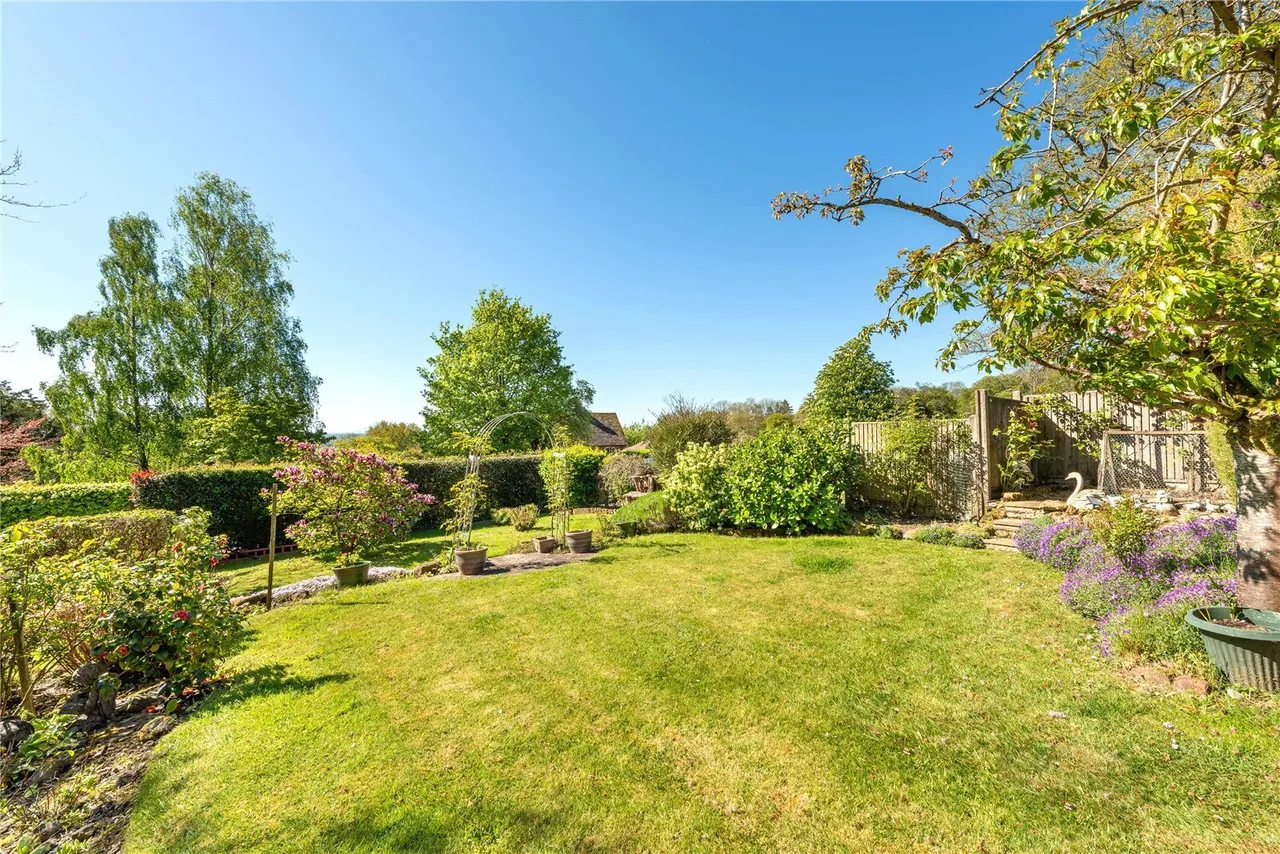 Broomehall Road, Coldharbour, RH5, photo 7