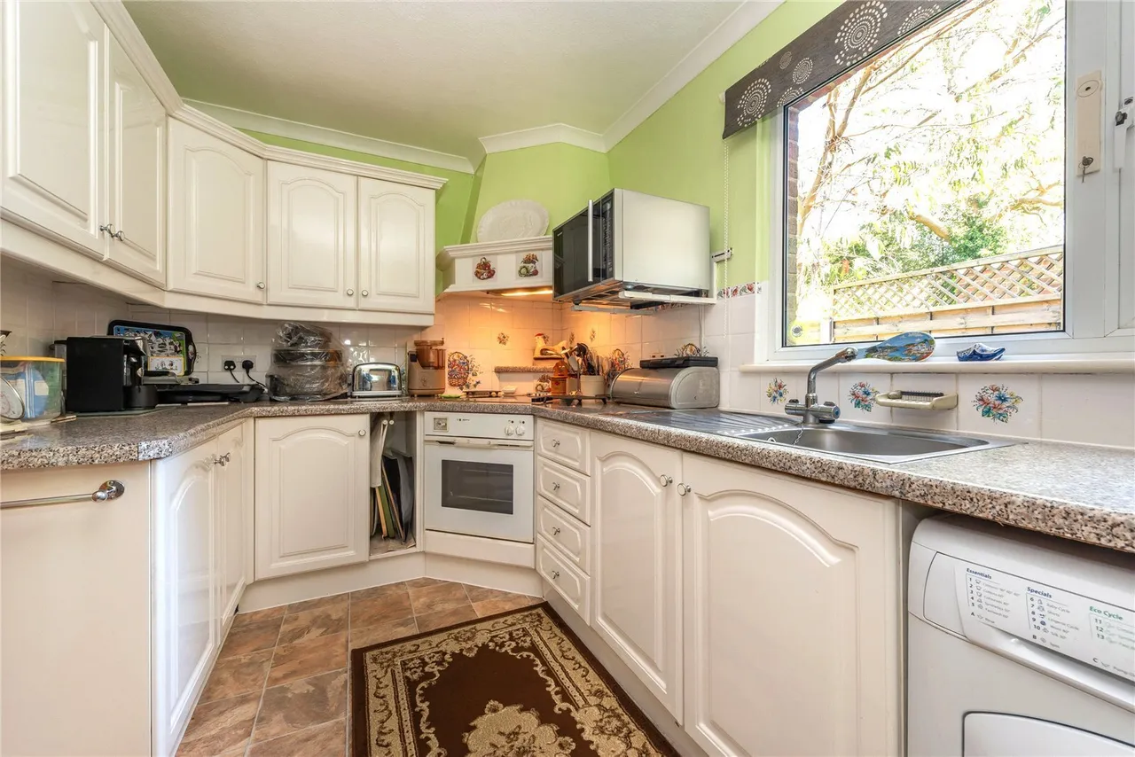 Broomehall Road, Coldharbour, RH5, photo 6