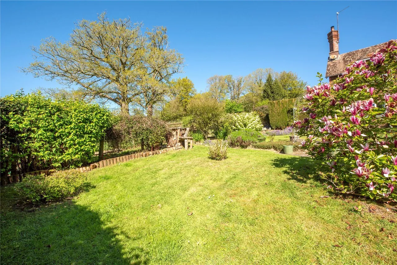 Broomehall Road, Coldharbour, RH5, photo 10