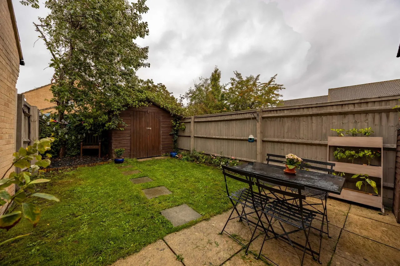 Braunfels Walk, Newbury, RG14, photo 9