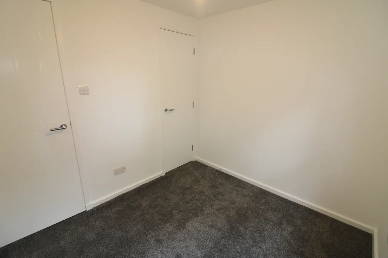 Woodlands Court, Old Kilpatrick, G60, photo 8