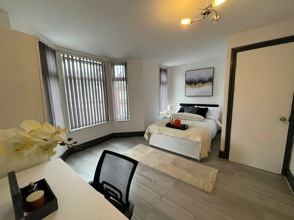 6 Bed HMO with Planning, photo 5