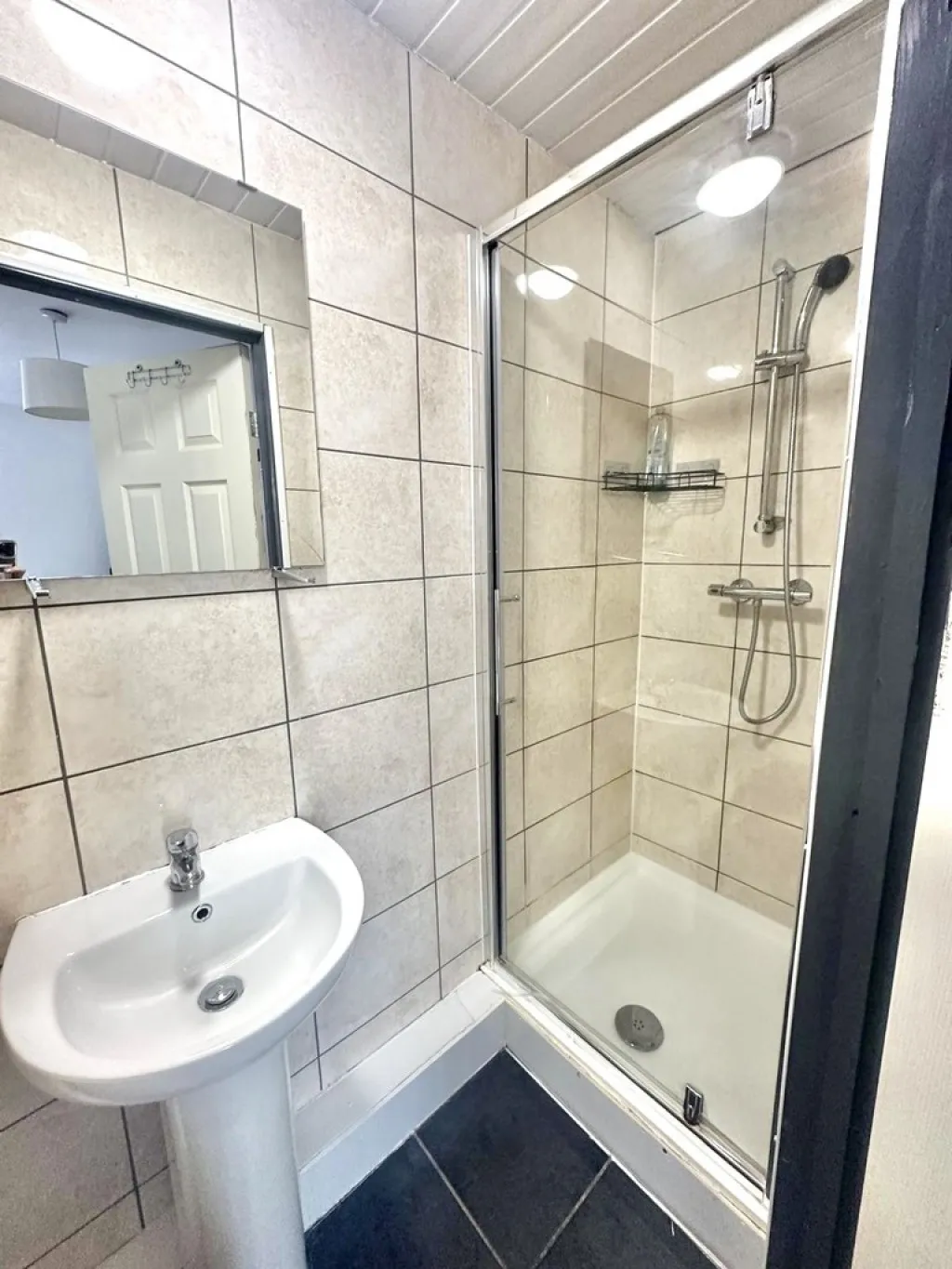 6 Bed HMO with Planning, photo 6