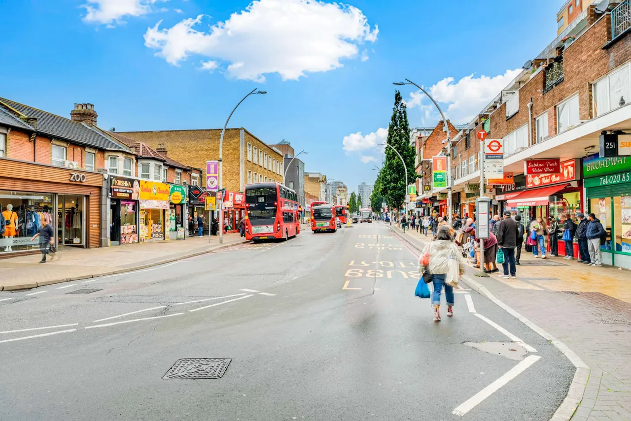 Axon Place, Ilford, IG1, photo 25