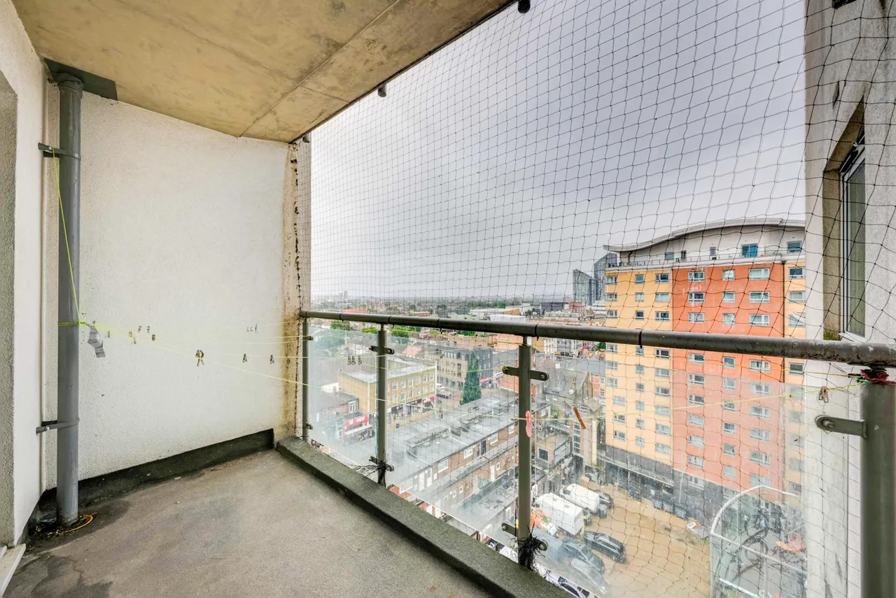 Axon Place, Ilford, IG1, photo 21