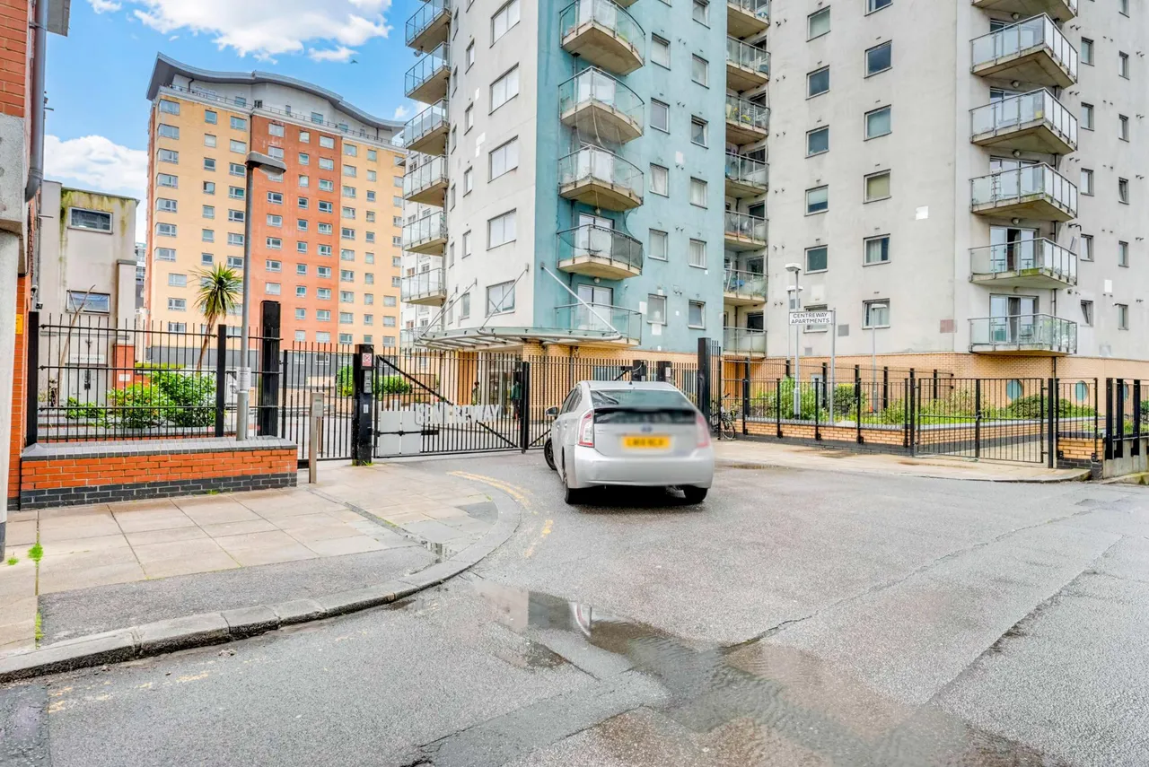 Axon Place, Ilford, IG1, photo 24