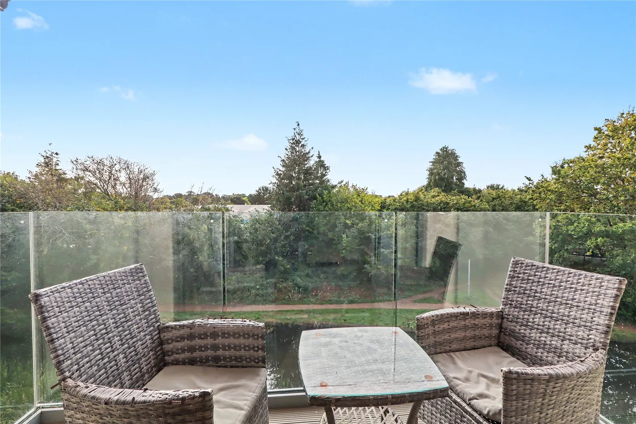 Monument Road, Woking, GU21, photo 13